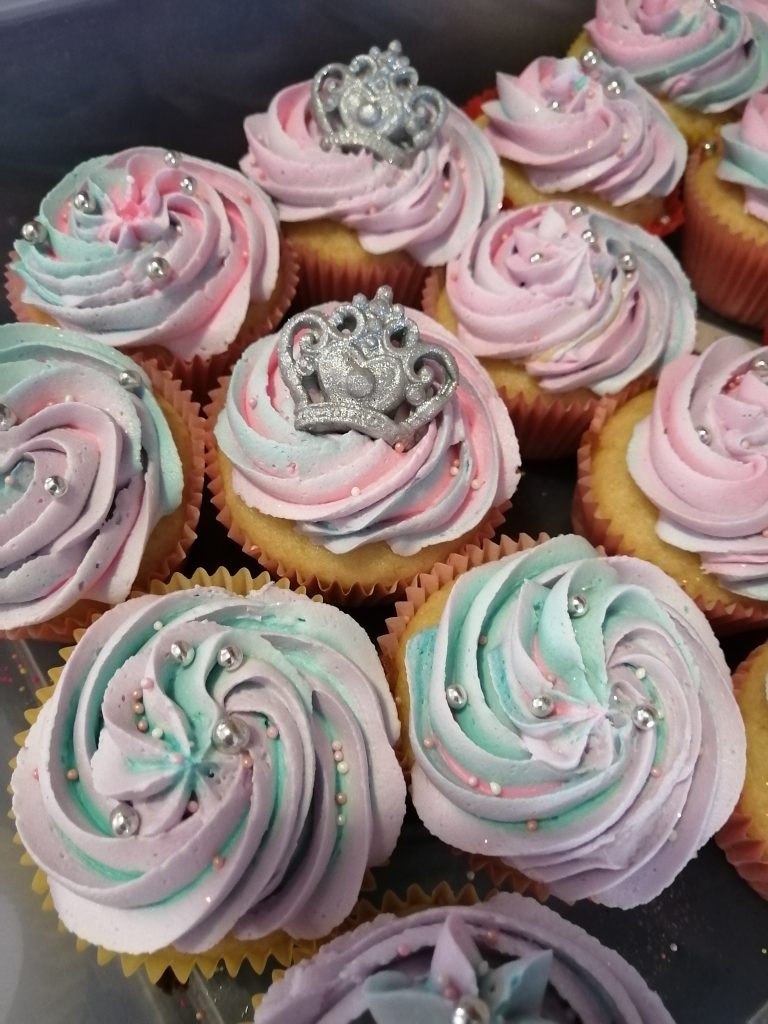 Unicorn Swirl Cupcakes